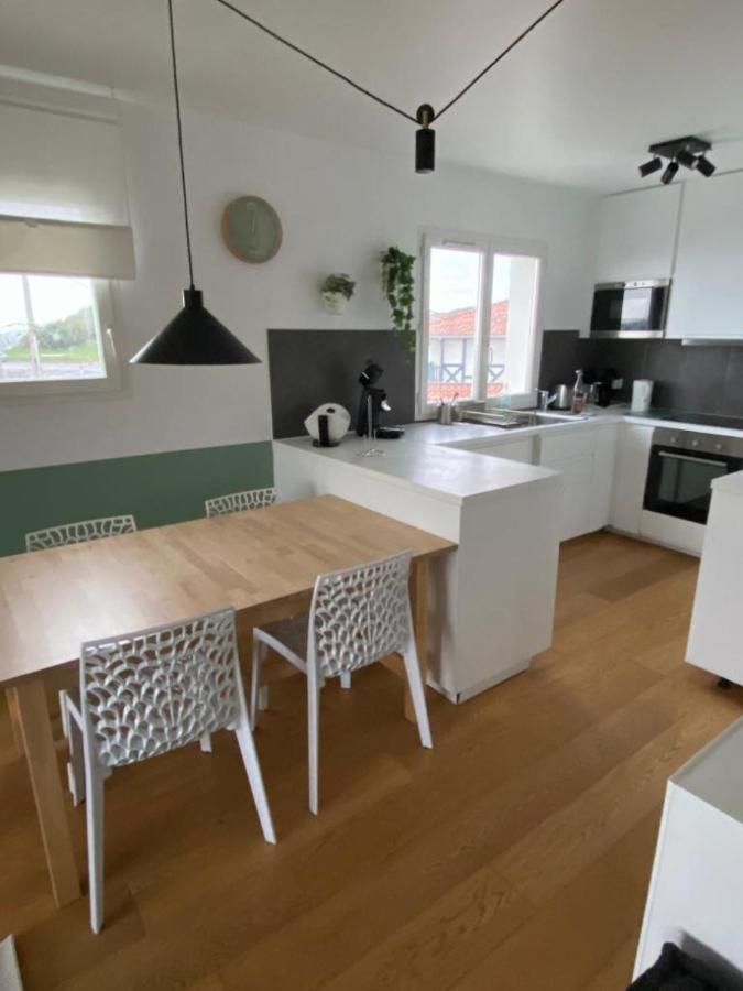 Bel Appartement Vue Mer - 1Er Rang Front De Mer Сен Жан дьо Луз Екстериор снимка
